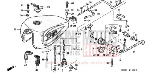FUEL TANK/FUEL PUMP VT1100C2Y de 2000